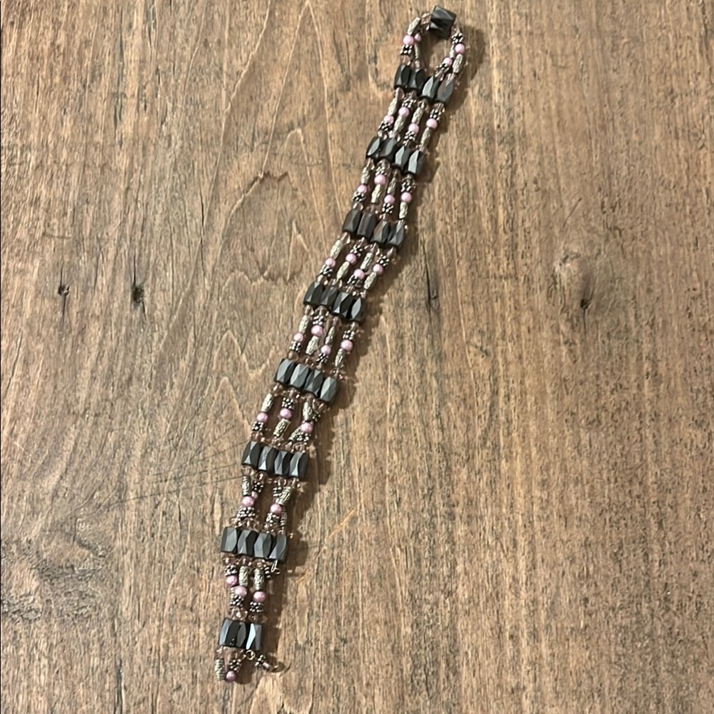 Magnetic Lavender Silver and Black Beaded Jewelry